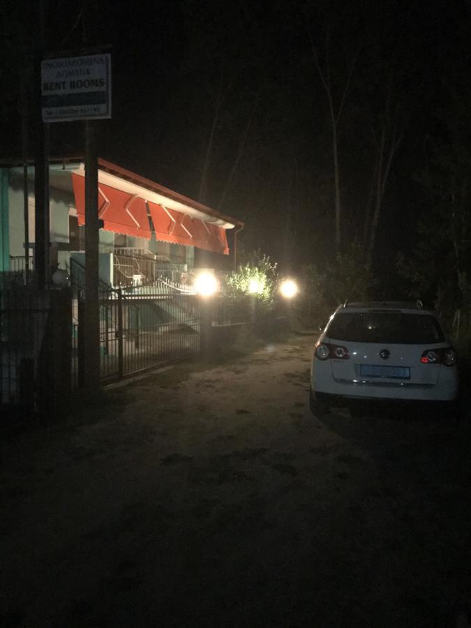 Maria Rooms Vrasna Nea Vrasna Exterior foto
